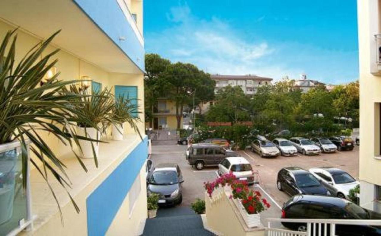 Hotel Condor Lido di Jesolo Bagian luar foto