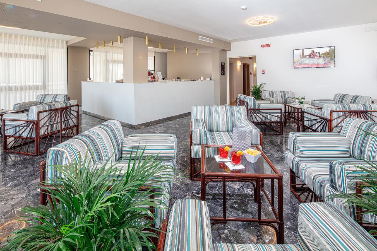 Hotel Condor Lido di Jesolo Bagian luar foto
