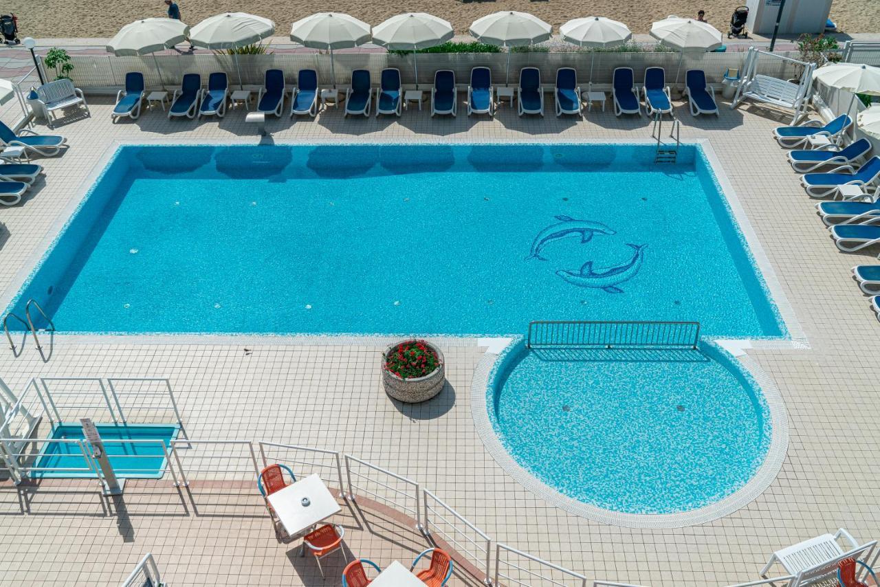 Hotel Condor Lido di Jesolo Bagian luar foto