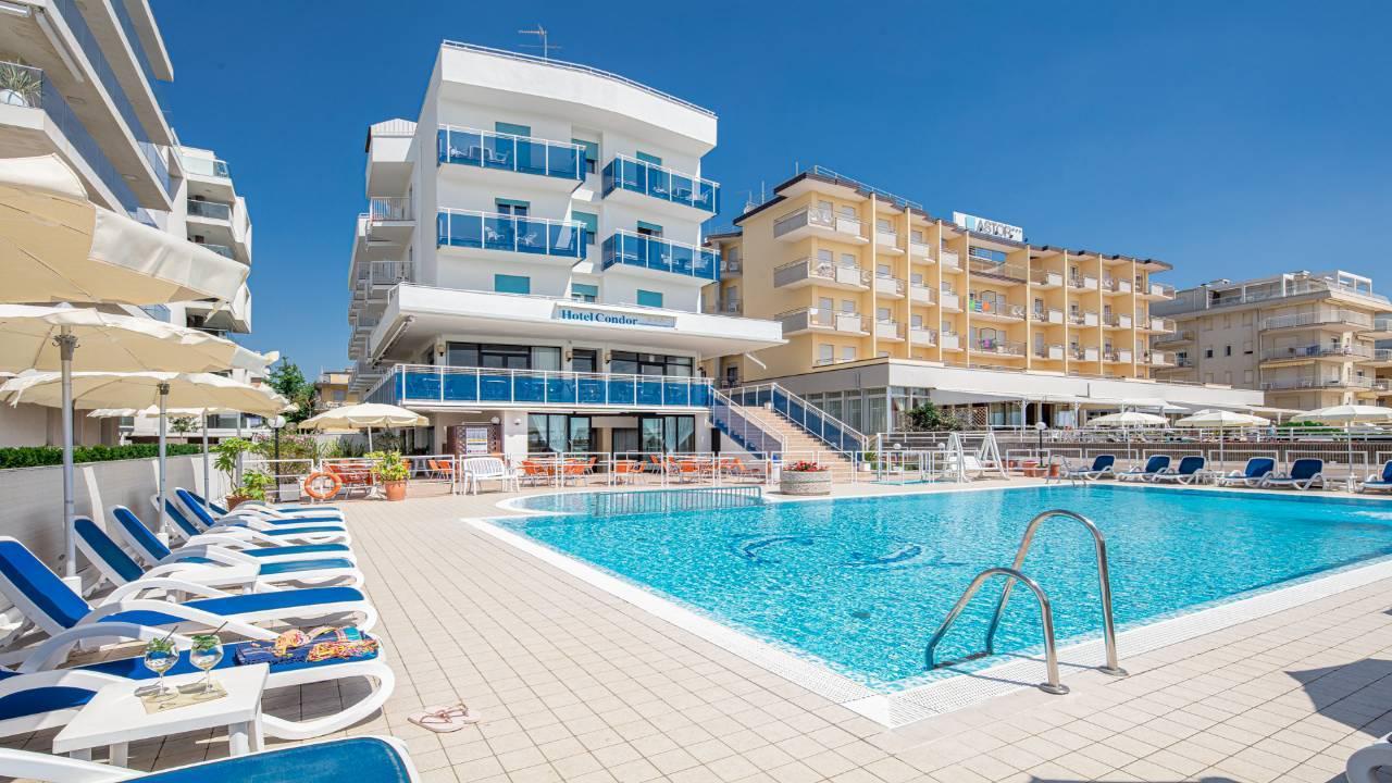 Hotel Condor Lido di Jesolo Bagian luar foto