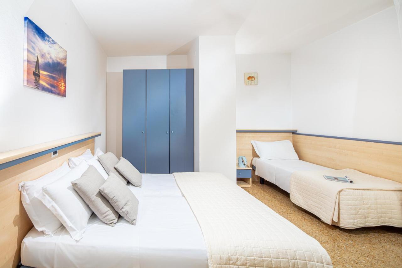 Hotel Condor Lido di Jesolo Bagian luar foto