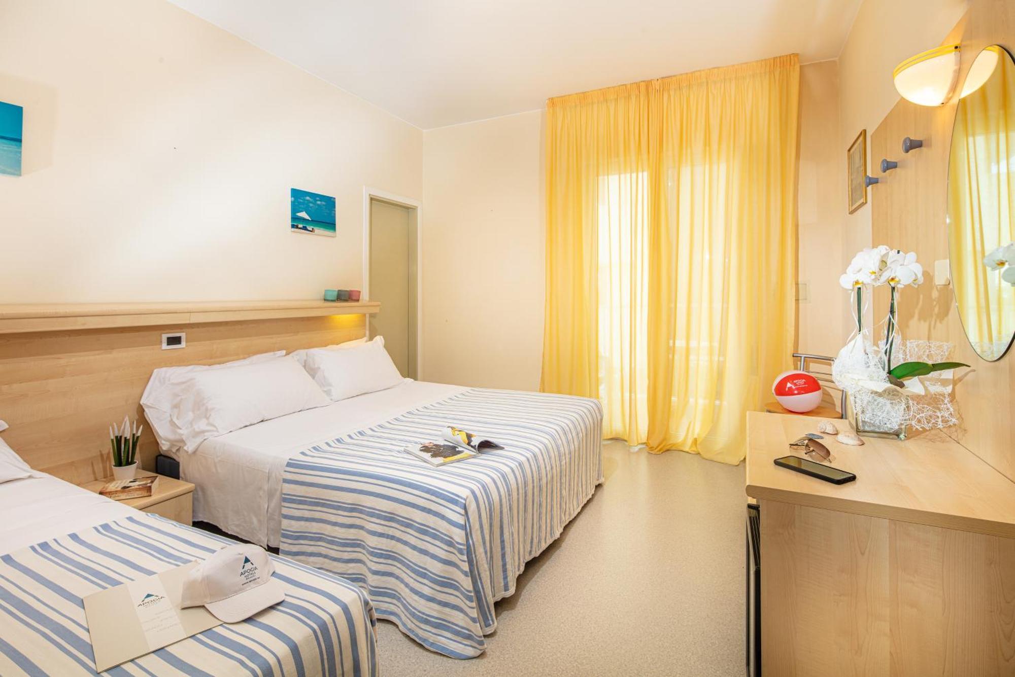 Hotel Condor Lido di Jesolo Bagian luar foto